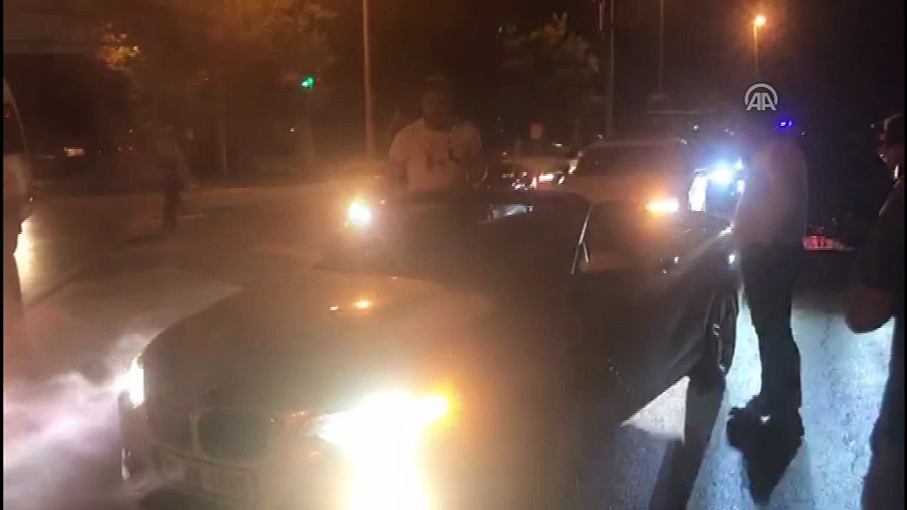 Erdoğan'ın seçim başarısı kutlanıyor - Atatürk Havalimanı - İSTANBUL