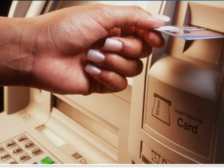 പണമെടുക്കാന്‍ പിന്‍ നമ്പർ  വേണ്ട | OneIndia Malayalam