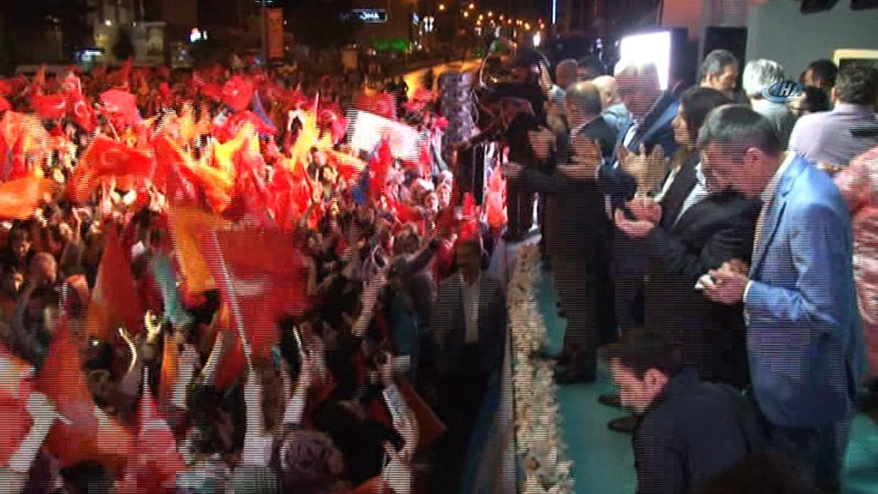 Başbakan Yardımcısı Akdağ: “Bu gece FETÖ üzüldü, PKK üzüldü, onların yandaşları üzüldü”