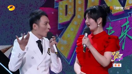 《快乐中国毕业歌会》：沈月泪洒毕业现场 火箭少女101成团首秀点燃全场 Happy China Graduation Concert【湖南卫视官方频道】_001