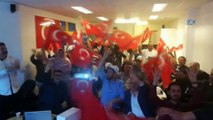 Ak Parti'nin zaferi Stockholm'de ses getirdi