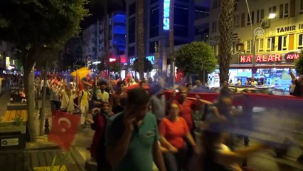 Seçim sonuçları kutlanıyor - ANTALYA