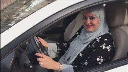 Las mujeres saudíes celebran el fin del veto al volante