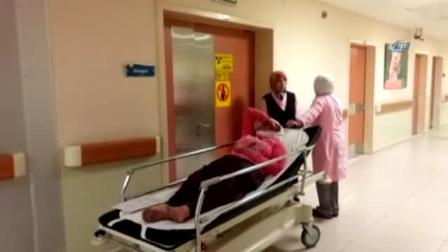 Bursa'da Tarım İşçilerini Taşıyan Kamyonet Kaza Yaptı...2 Ölü 41 Yaralı