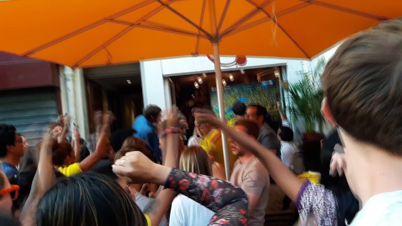 Les supporters colombiens à Paris - Foot - CM 2018