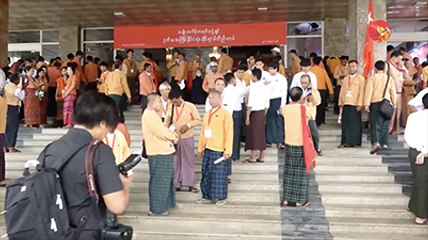 NLD အစိုးရရဲ႕အေျပာင္းအလဲကို ျပည္သူေတြ ဆုံးျဖတ္ပါ (႐ုုပ္/သံ)