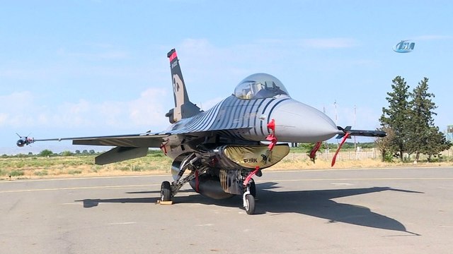 - ''Solo Türk” ve “Türk Yıldızları” Azerbaycan’da