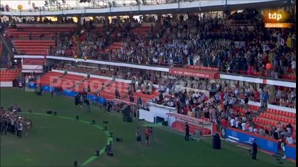 ¡IN-CRE-I-BLE! La Cámara PILLA a Quim TORRA APLAUDIENDO el HIMNO de ESPAÑA