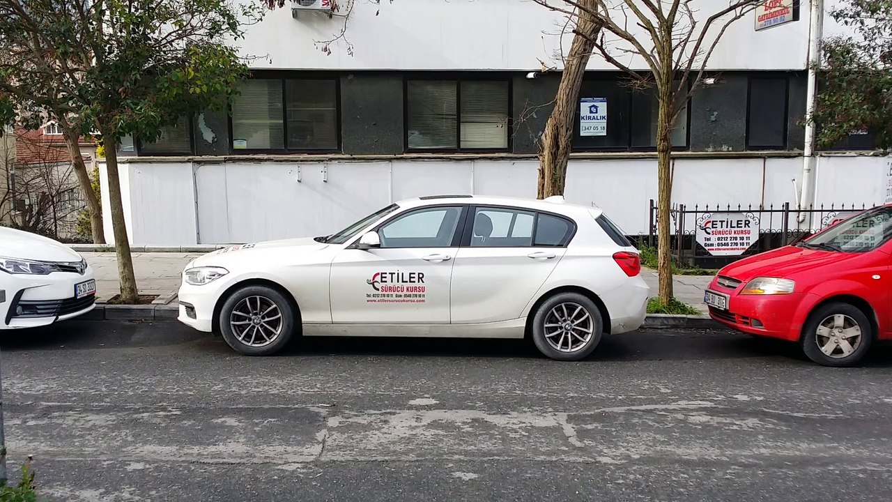 PARK ETME TEKNİKLERİ (İKİ (2) ARAÇ ARASI PARK) araba park etme oyunu HD