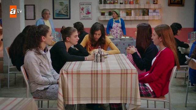 Yurtta grev var! - Kırgın Çiçekler 15.Bölüm