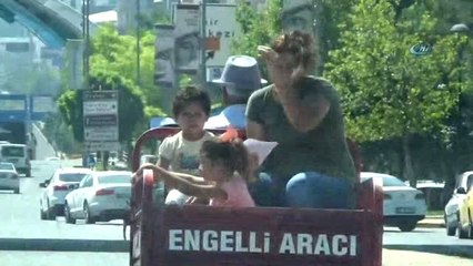 Gaziantep'te Engelli Motosikletinde Tehlikeli Yolculuk