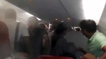 ¡¡¡Piloto convierte su avión en un congelador para que salgan los pasajeros!!!