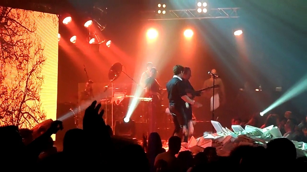 Γιώργος Μαζωνάκης - Ανήκω σε μένα - Live 2013 Πύλη Αξιού HD