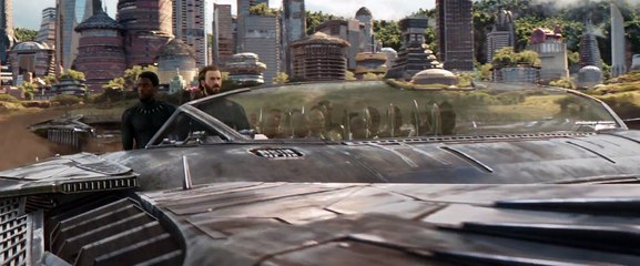 Marvel_Studios'_Avengers-_Infinity_War_-_Official_Trailer