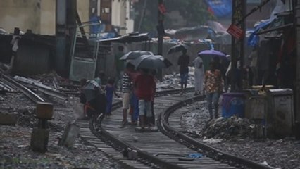 Al menos tres muertos en Bombay por las fuertes lluvias del monzón