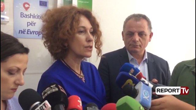 Report Tv - Vlahutin: Shqipëria ka kusht për në BE reformat, jo kampet e refugjatëve