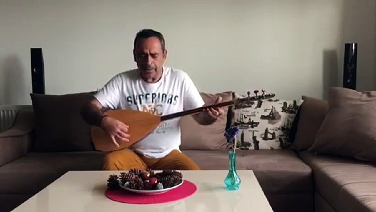 Bahçalarda Mor Meni-Murat Yılmaz Mu