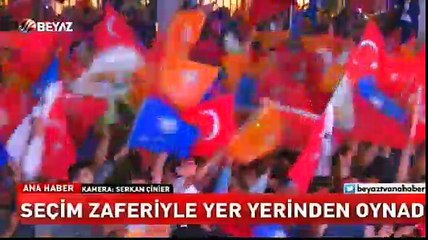 Seçim zaferiyle yer yerinden oynadı