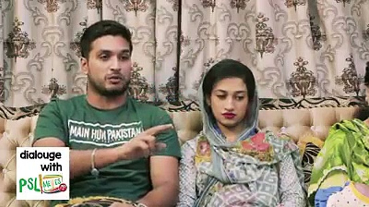 Here is one of the best part of our interview. See what happened between Shoaib Malik, Rumman Raees, Virat Kohli and MS Dhoni