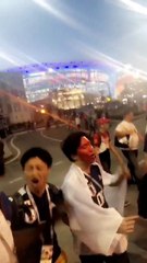 Des supporters sénégalais et japonais chantent One Piece (Russie 2018)