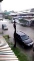 #NacionalCri Principales avenidas  de la ciudad capital convertidas literalmente en ríos a consecuencia de fuerte lluvia. El Centro de Operaciones de Emergencia