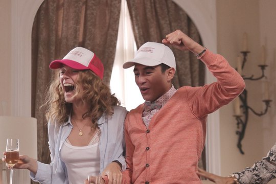 Neuilly sa mère, sa mère Bande-annonce VF (2018) Comédie