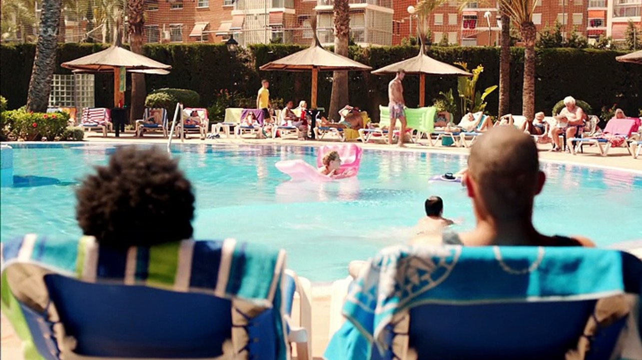Benidorm S10E02