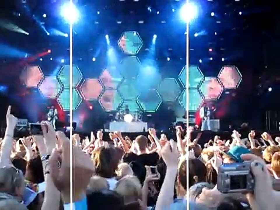 Muse - Map of the Problematique, Kaisaniemen puisto, Helsinki, Finland  7/19/2010