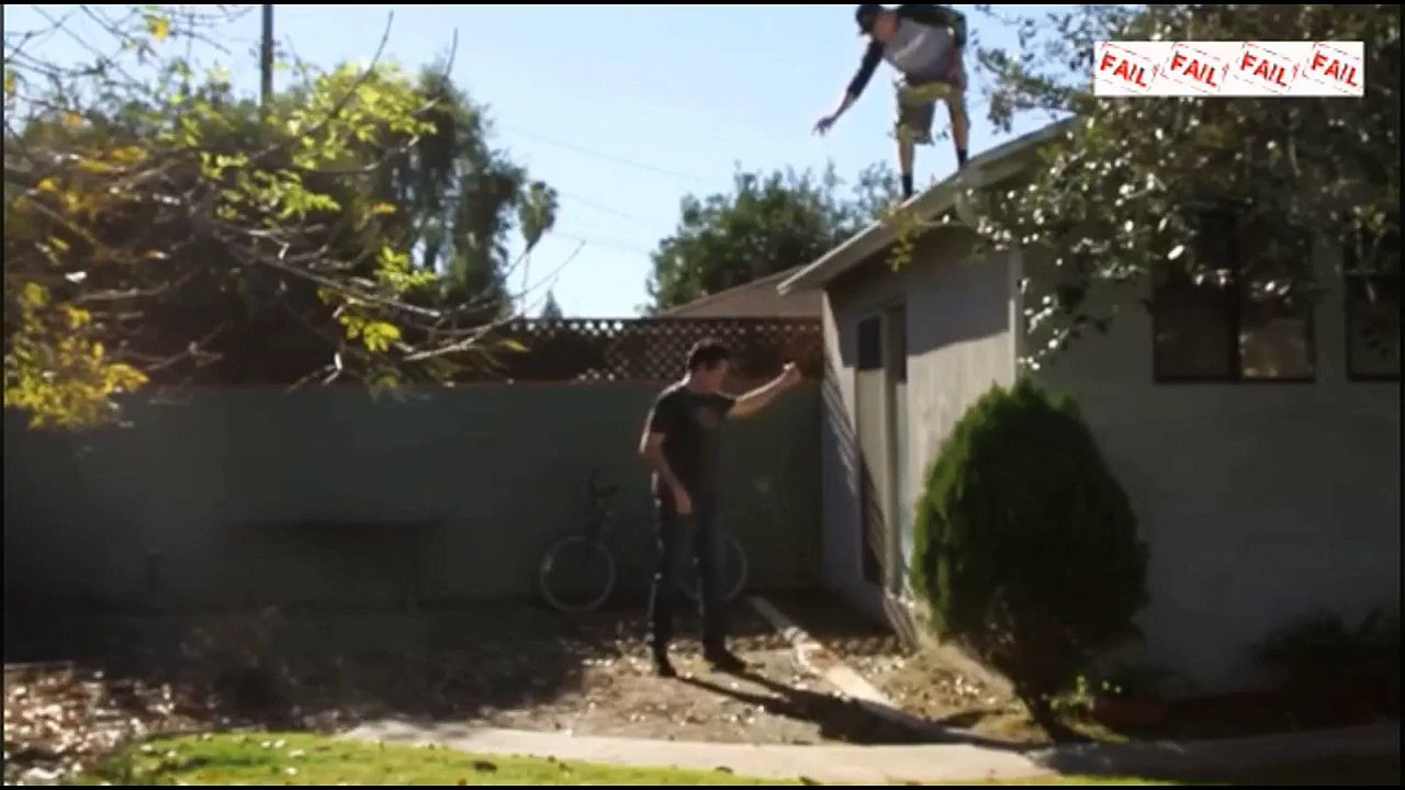 ULTIMATE FAILS 2017 | Funny Fail Compilation