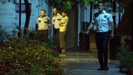 Fatih'te cami bahçesinde erkek cesedi bulundu - İSTANBUL