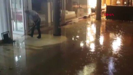 Tekirdağ'da Ani Bastıran Sağanak ve Dolu Hayatı Felç Etti - 2 Hd