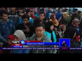 Warga Garut Padati Disdukcapil Demi e KTP - NET 12