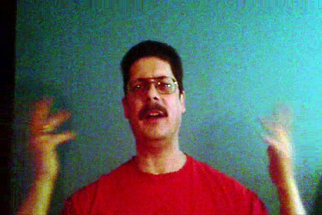 172. HOW TO TELL IF YOUR FEEDING YOUR TROPICAL FISH TO MUCH FISH FOOD.