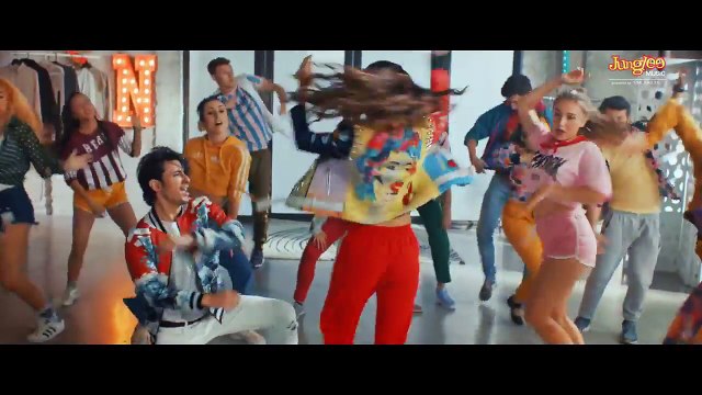 Teefa In Trouble Item Number Video Song Ali Zafar Aima Baig Maya Ali Faisal Qureshi