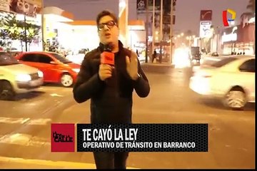 Barranco: hombres y mujeres arriesgan sus vidas con temerosas maniobras al volante