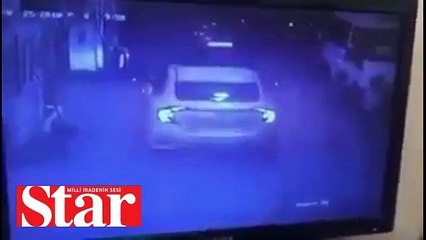 İzmir�de seçim sonucunu hazmedemeyen bir grup, kutlama yapan 4 kadına saldırdı