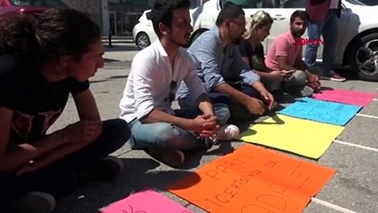 CHP Genel Merkezi'nde oturma eylemi