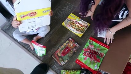 SURPRISING OUR KIDS WITH REAL FOOD VS GUMMY FOOD GIANT GROSS CANDY 