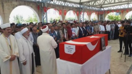 Bitlis Şehidi Son Yolculuğuna Uğurlanıyor