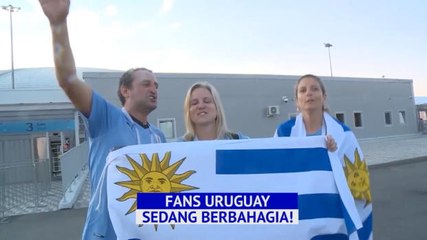 Video herunterladen: WARNA WARNI FANS – Fans Uruguay Puas dengan Penampilan Suarez dan Kawan-kawan