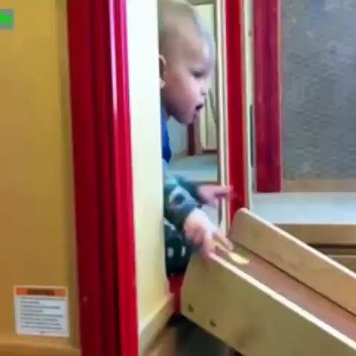 Video Lucu Bayi