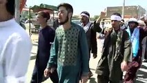 کاروان صلح تحصن‌اش را از دفتر سازمان ملل آغاز کرد*******************حرکت صلح مردمی که هفته گذشته به کابل رسیده بود، پس از گرفتن پاسخ مثبت حکومت و منفی طالبان