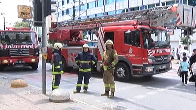 Mimar Sinan Güzel Sanatlar Üniversitesi'nde Korkutan Yangın
