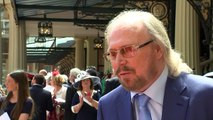 Knight fever for Barry Gibb at Buckingham Palace