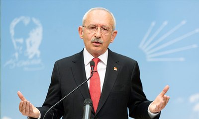 "Koltuk sevdası olanların bu partide yeri yoktur"