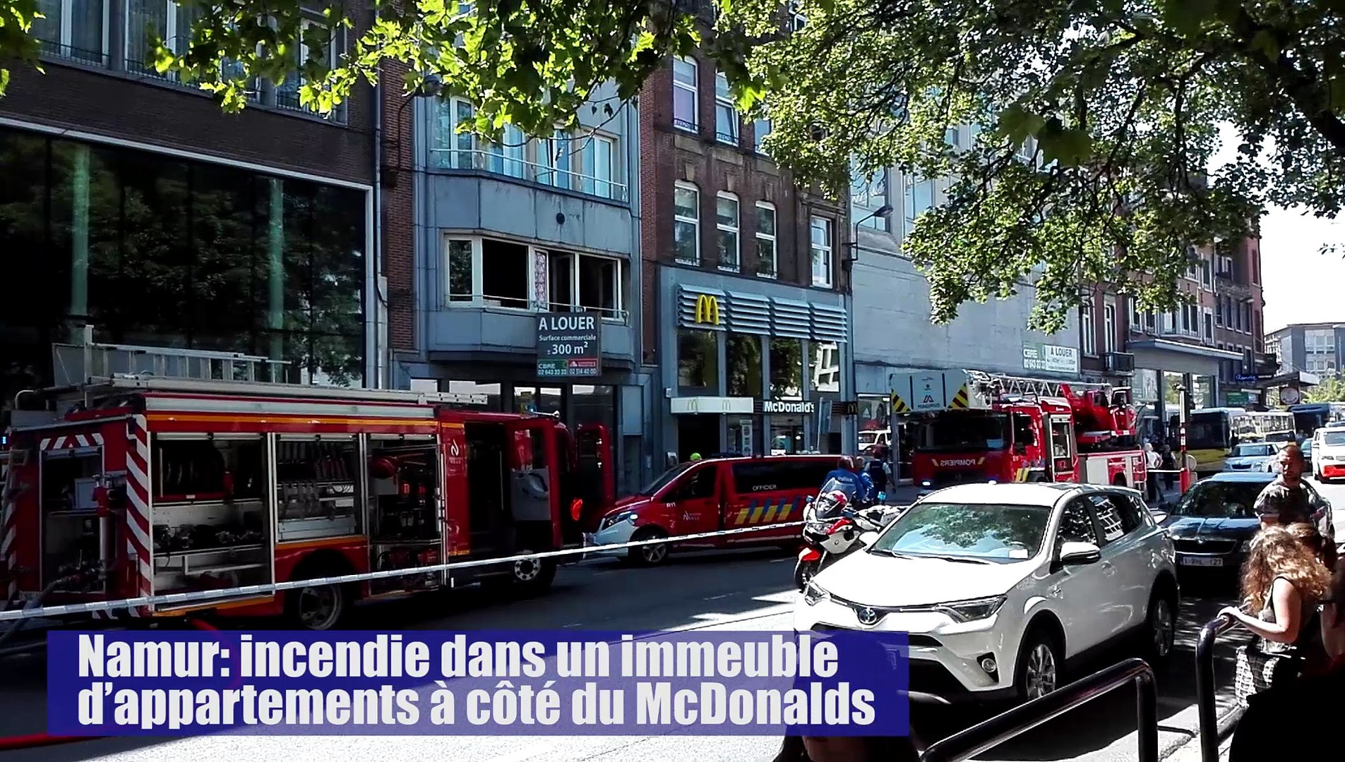 Namur Incendie Dans Un Immeuble Dappartements à Côté Du Mcdonalds - 