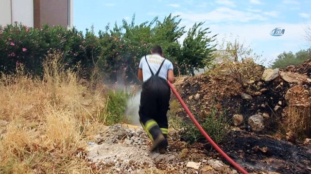 Bodrum'da çıkan yangın mahalle sakinlerini korkuttu