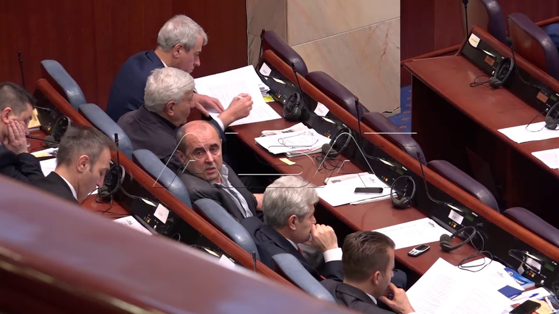 ⁣Реакции на партиите по одлуката на Иванов за Договорот за името