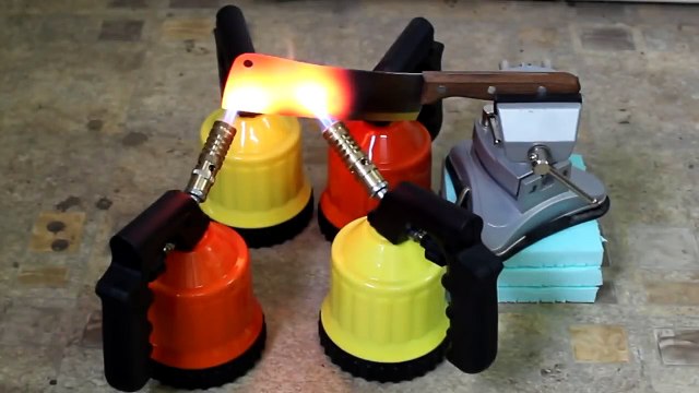 EXPERIMENT Glowing 1000 degree MEAT CHOPPER vs_GUNPOWDER (100 Grams)