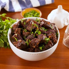 Garlic Butter Steak Bites Are Our Newest Obsession